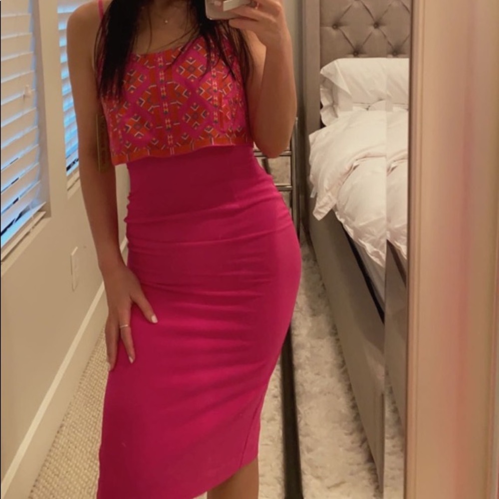 Hot Pink midi